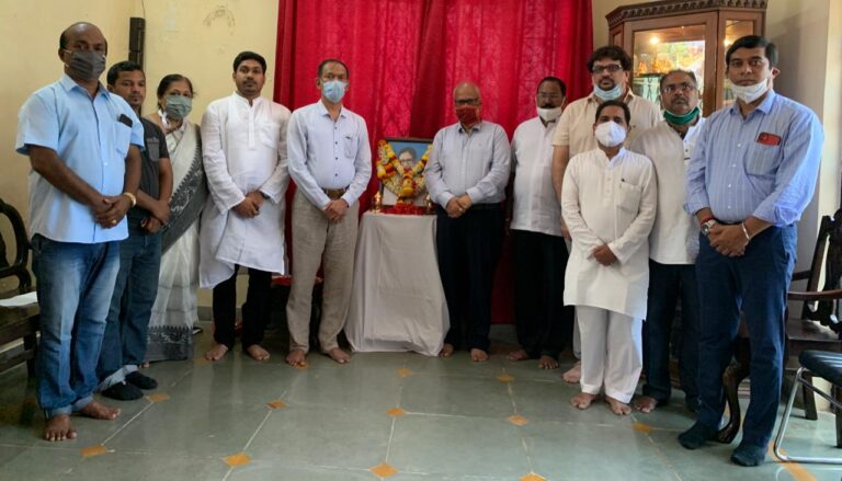 Congress Commemorates 75th Birth Anniversary of Shantaram Naik