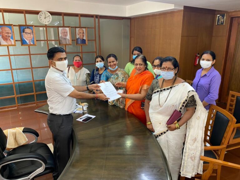 Make RTPCR Covid test compulsory for tourists entering Goa : Goa Mahila Congress