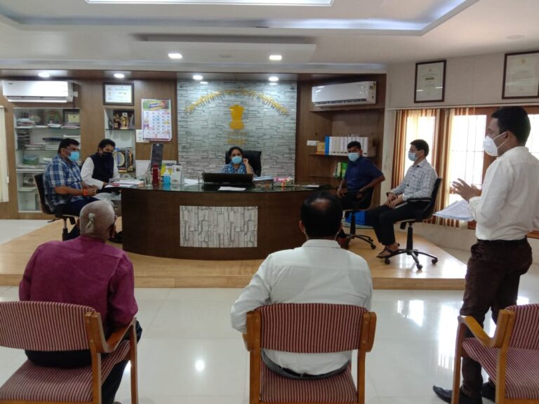 खरेदी विक्री संघामध्ये साठवणूक केलेल्या भाताची २० मे पर्यंत उचल करा – जिल्हाधिकारी के.मंजुलक्ष्मी  ओरोस येथे जिल्हाधिकारी के.मंजुलक्ष्मी,आ. दिपक केसरकर,आ.वैभव नाईक यांच्या उपस्थितीत बैठक संपन्न