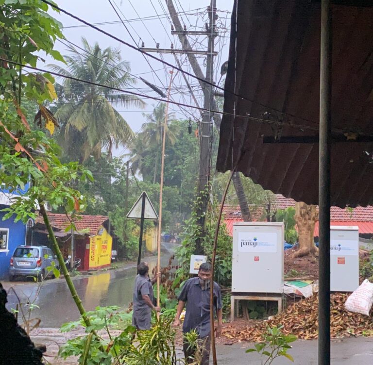 Scores of electricity poles, conductors affected, 220 kv line bringing power to state is down