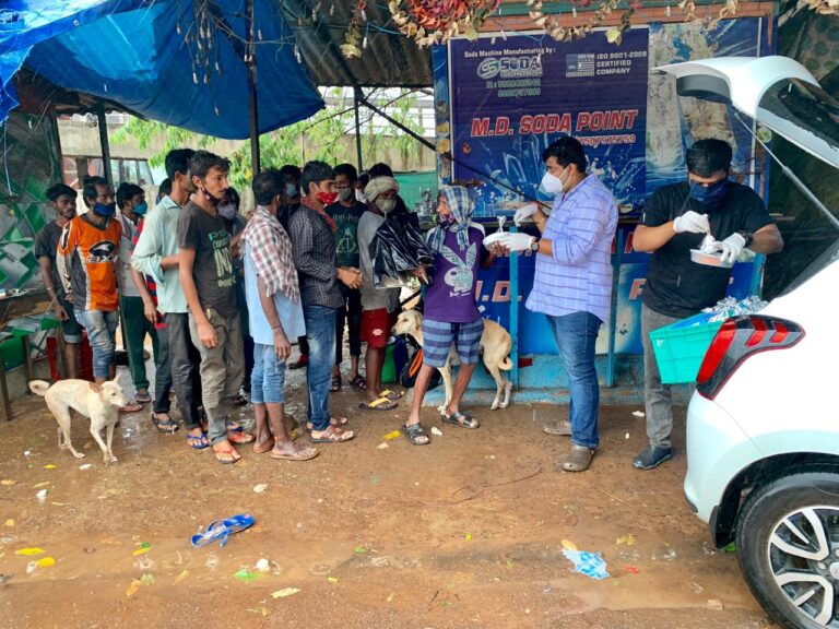 With no political motivation, banner, these youngsters have won the hearts in pandemic times