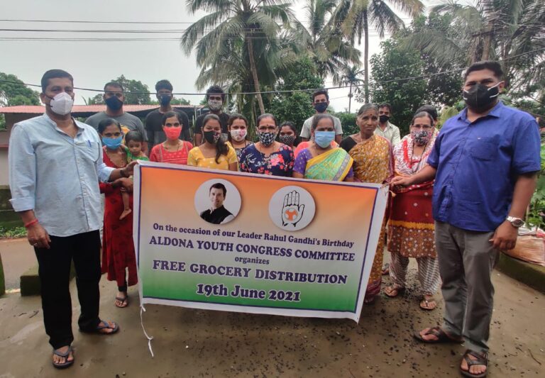Aldona Congress distributes groceries, masks and sanitizers