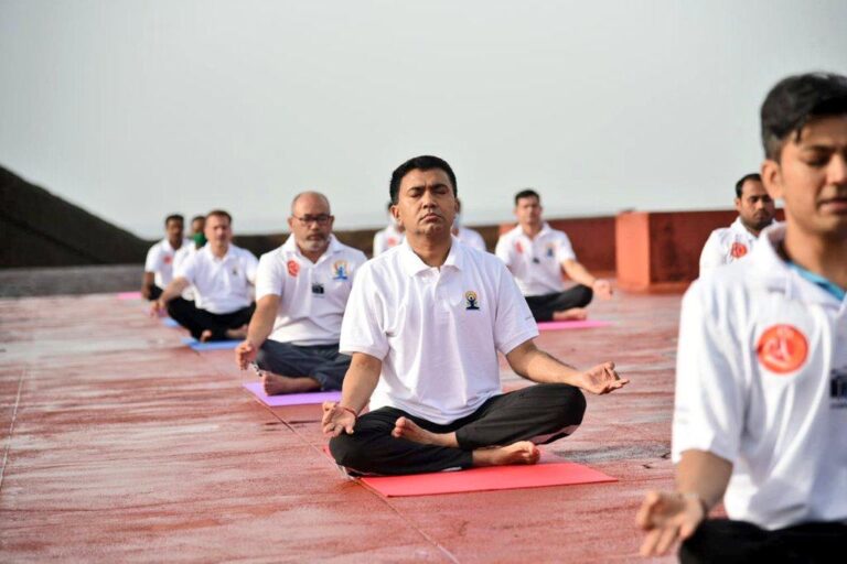 CM performs yoga exercises at Aguada Fort