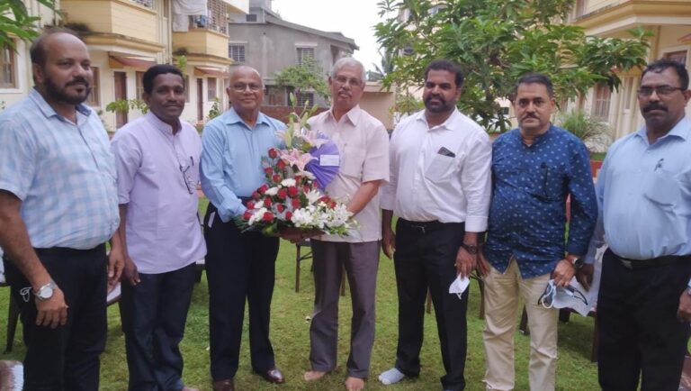 HP Governor Rajendra Arlekar felicitated by Murgao Hindu Samaj