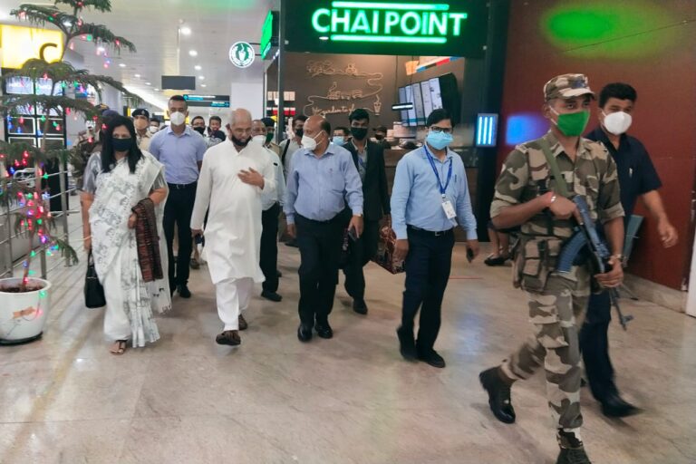 Rajendra Arlekar leaves to Himachal Pradesh on new assignment