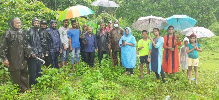 Shel-Melaulim locals plant 500 saplings on then proposed IIT land     Devendra Gaonkar