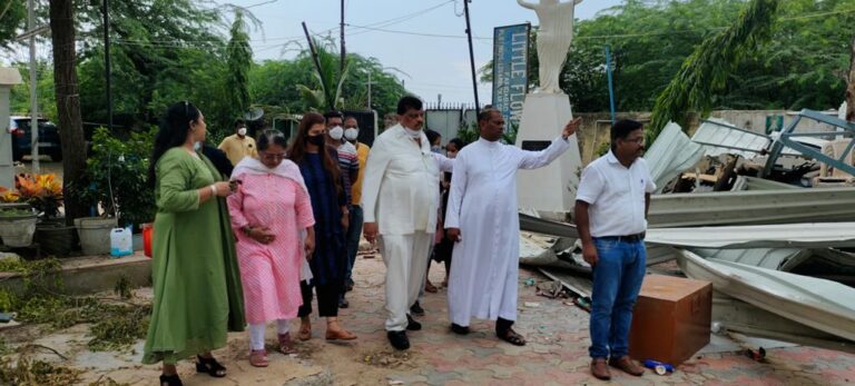 Churchill, Valanka meets Priest of Delhi Church