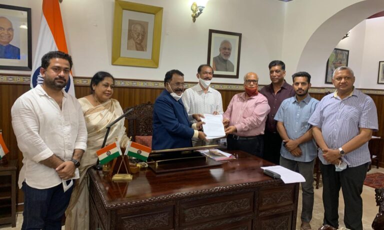 Congress demands dismissal of BJP government in Goa