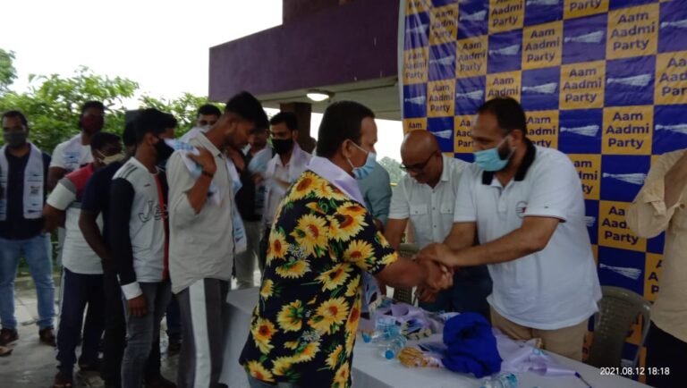On occasion of World Youth Day 60 youth from Fatorda join Aam Aadmi Party