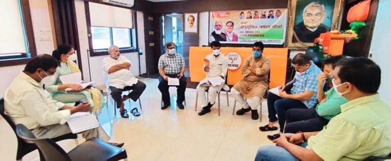 BJP leader CT Ravi praises work of National Health Volunteers Campaign