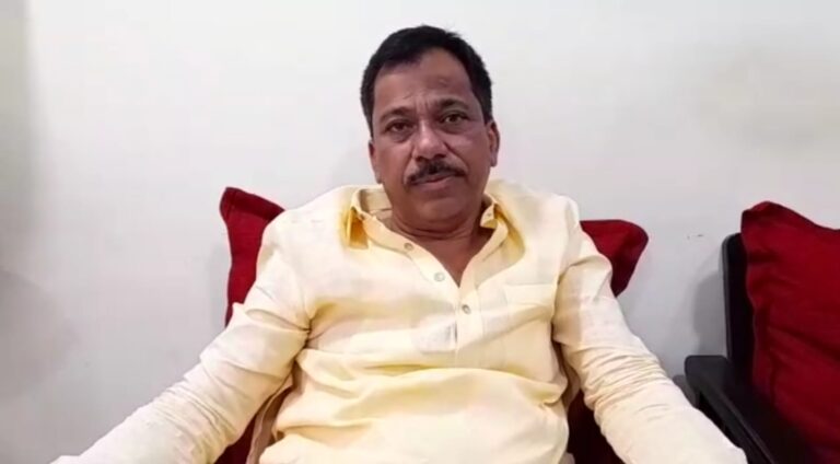 लपून बसलेल्यांनी संघर्षाची भाषा करू नये – भाजपा जिल्हाध्यक्ष राजन तेली