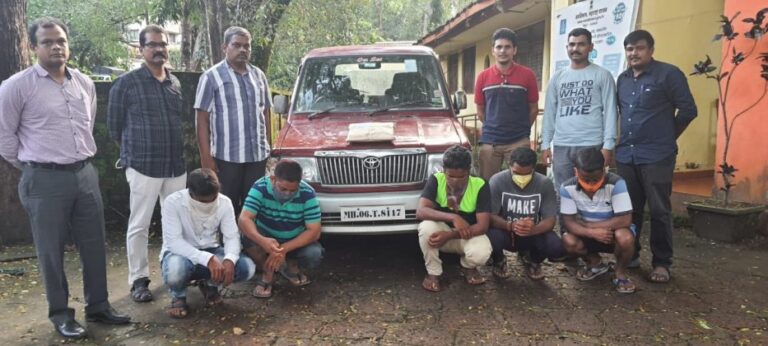 बिबट्याच्या कातड्याच्या तस्करी प्रकरणी पाच जण ताब्यात स्थानिक गुन्हे अन्वेषण विभागाची कारवाई  देवगड येथून सावंतवाडी शहरात बिबट्याची कातडी नेट होते