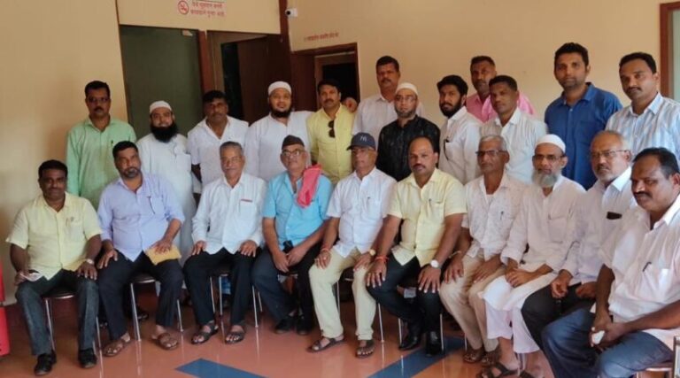 कोकणातील “कात ” व्यवसायिकांची खारेपाटण येथे बैठक सम्पन्न  “रत्नदुर्ग ” कात उत्पादक संघटनेची स्थापना