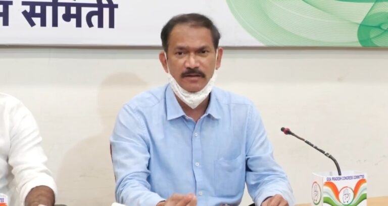 Corrupt BJP would compel youths to hit roads demanding reservation for ‘Merit’ in Jobs : Girish Chodankar
