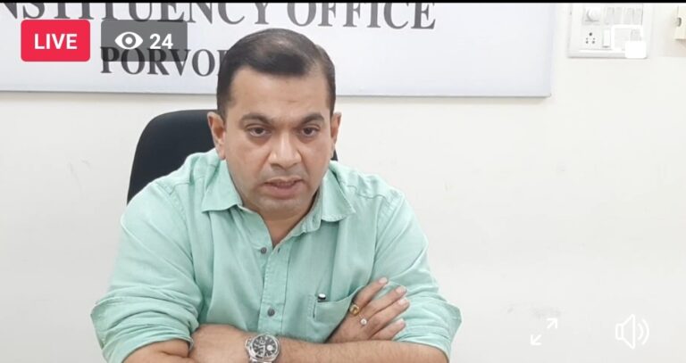 Rohan Khaunte hints at his Congress entry