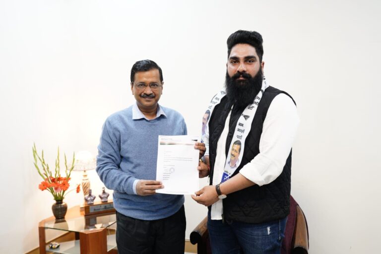 Former Sarpanch Siddhesh Bhagat joins AAP as All India Vice President of AAP youth wing