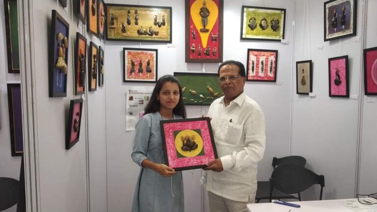 दगडाला बोलते करणाऱ्या ऋतिका‌ पालकर ची कहाणी