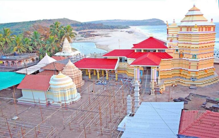 कुणकेश्वर यात्रा नियोजनाचा जिल्हाधिकाऱ्यांनी घेतला आढावा