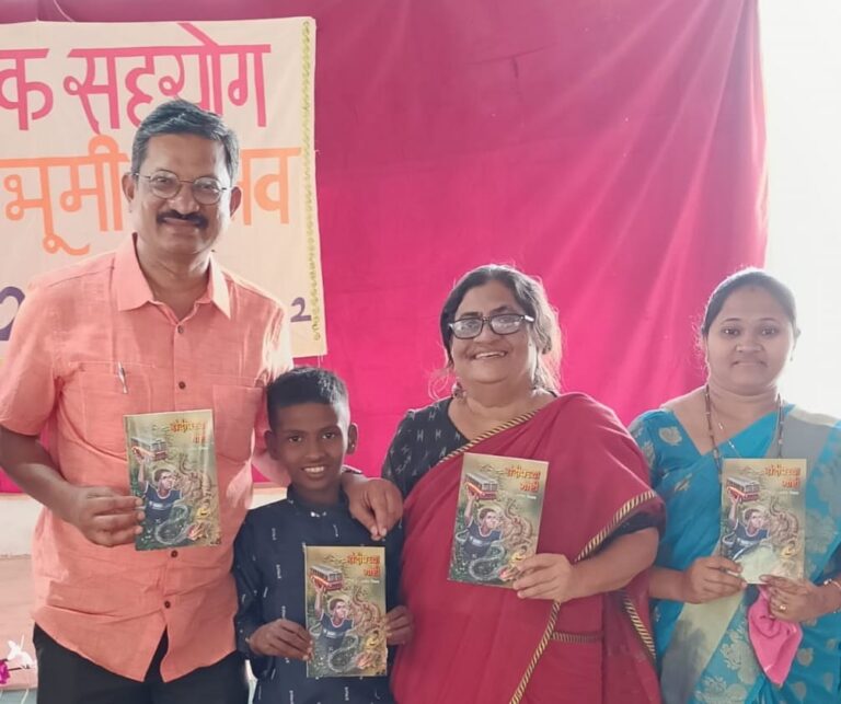 प्रयोगभूमी उत्सवात संदीपच्या गोष्टींचे प्रकाशन