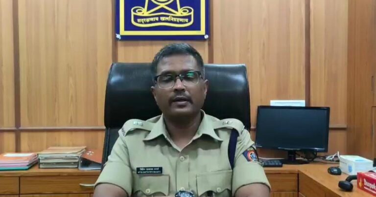 बैल झुंजीतुन बाबू बैलाचा मृत्यू, शिवसेनेच्या माजी महापौरांवर गुन्हा दाखल  खासदार विनायक राऊत यांच्या गावात खेळवली गेली झुंज