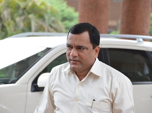 big_46728_Mauvin-Godinho--–-Assembly