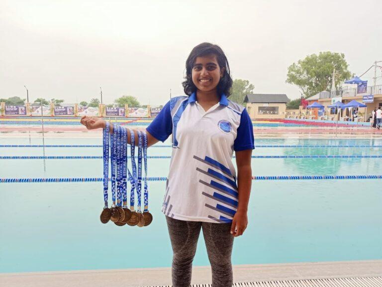 Goa’s Mithika Karapurkar wins 8 Gold medals at All India Swimming Competition!