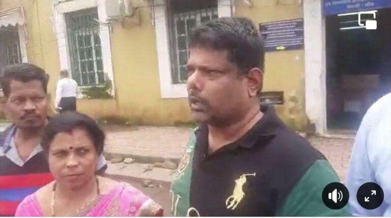 Group of stalls  create mess outside Goa Medical College