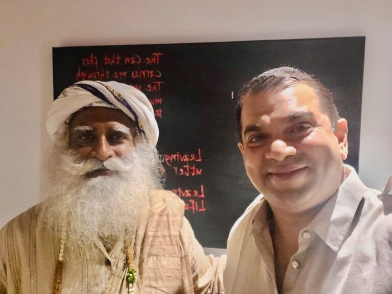 Tourism minister Rohan Khaunte meets Sadaguru Jaggi Vasudev