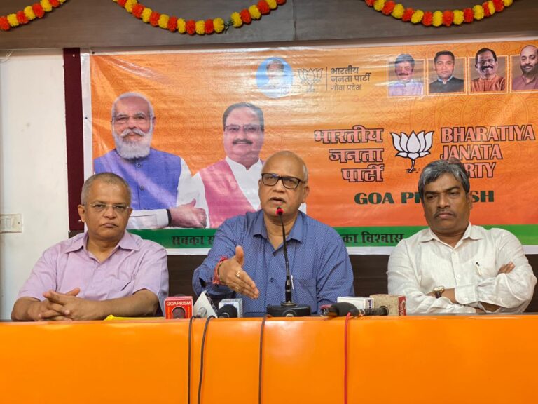 All Digambar Kamat-led councilors, one from GFP joins BJP