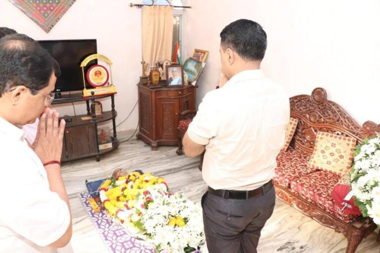 Funeral of freedom fighter Shri. Nagesh Karmaliji