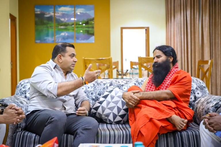 Swami Ramdev hails Goa’s initiative to promote Dekho Apna Desh