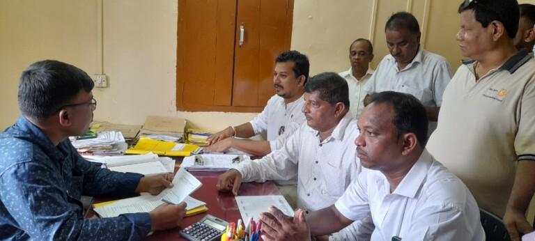 Congress warns to hit roads if Mandrem roads not repaired