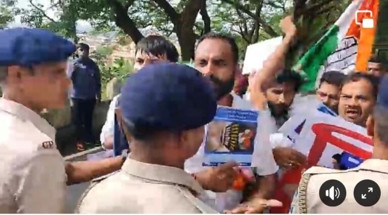 Youth Congress workers arrested outside Goa CM’s official residence