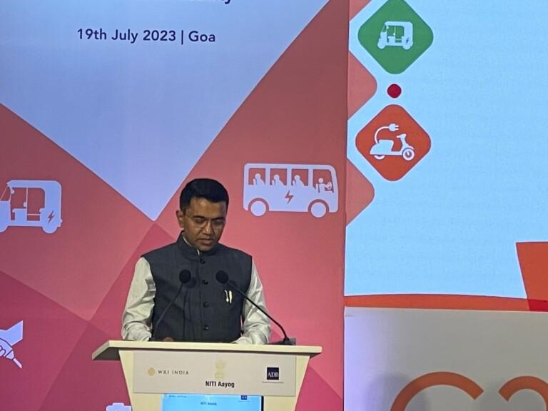 All the new tourist vehicles in Goa will be EVs from Jan 2024: CM