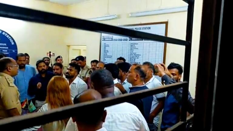 Crowd gathers at Mardol police station, demands arrest of real culprit