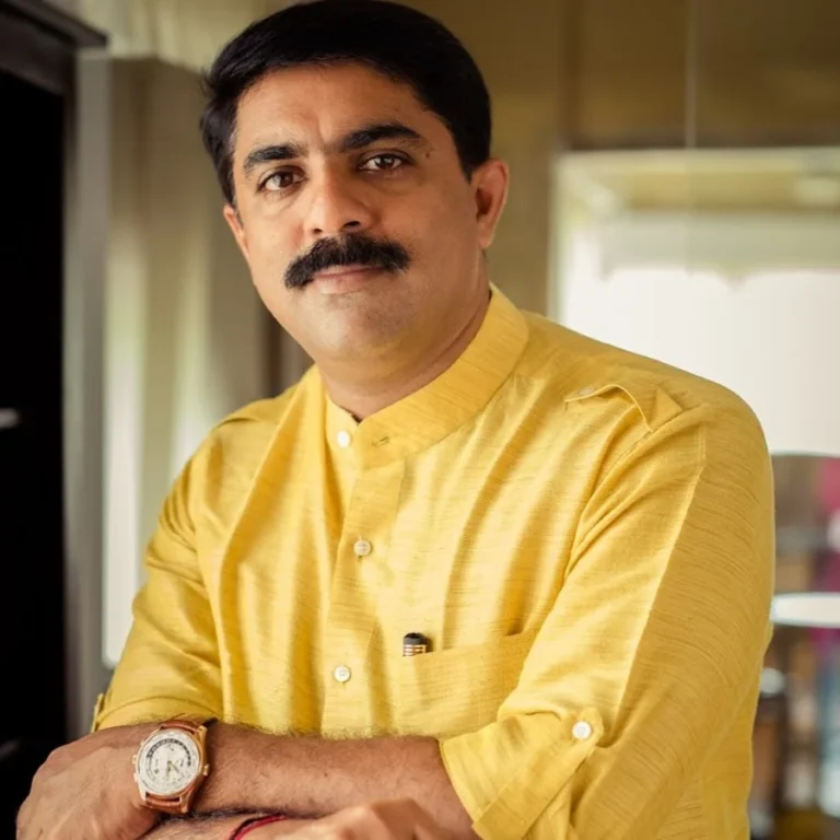 Teachers can bring integrity and humanity to public life: Vijai Sardesai