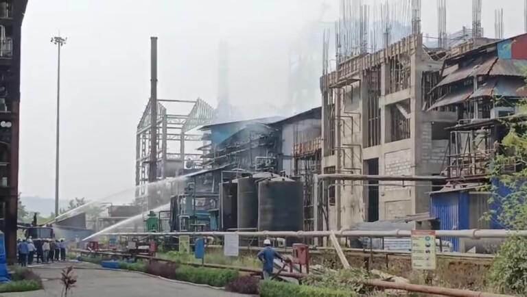 महाड एमआयडीसी भीषण स्फोट; अकरा कामगार बेपत्ता, चौघांचा मृत्यू झाल्याचा प्राथमिक अंदाज