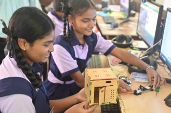 School Students Receive Robotics Hardware Kits from State Program