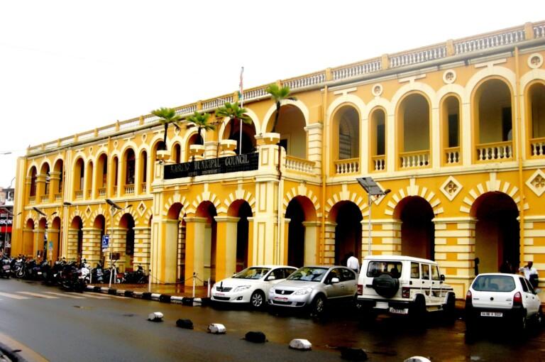 Margao municipality will have to remove kiosks from Aquem within 3 days