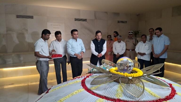 Rich Tributes Paid to Former CM Manohar Parrikar on His Birth Anniversary