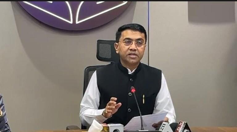 CM Assures Transparency in Govt Recruitment, Warns Aspirants Against Conmen