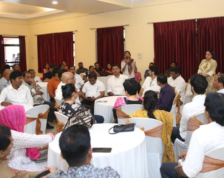 Kejriwal Meets AAP Goa Leaders, Focuses on Grassroots Expansion