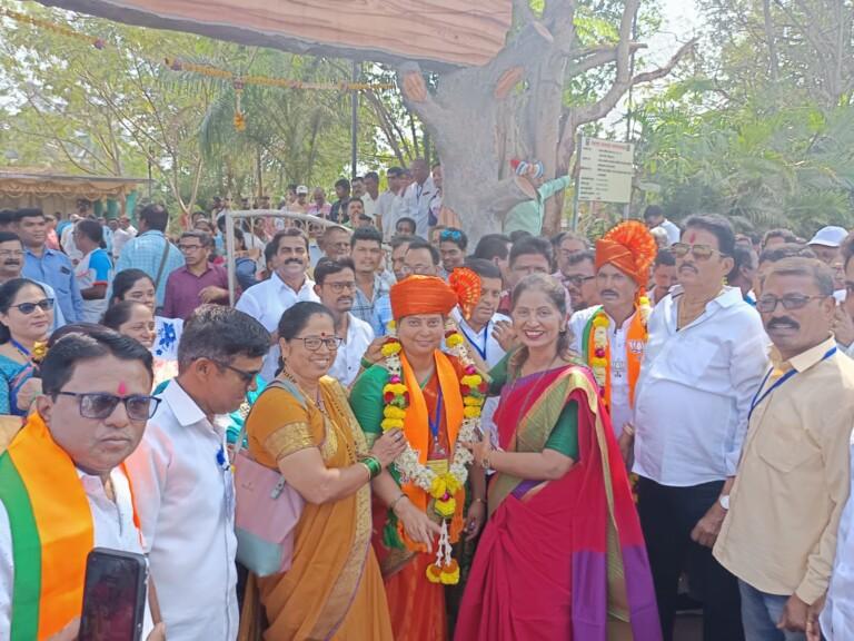 देवगड पंचायत समितीवर भाजपचा झेंडा; १४ पैकी ११ जागा जिंकत विरोधकांचा धुव्वा