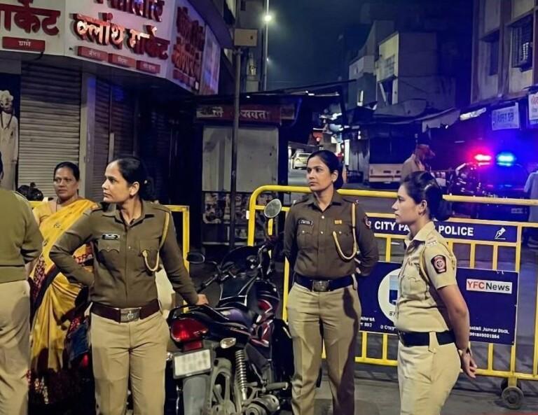 पुण्यातील रेडलाईट येरियात पोलिसांची कारवाई, मानवाधिकार उल्लंघन झाल्याचा आरोप करत आयोगाकडे तक्रार