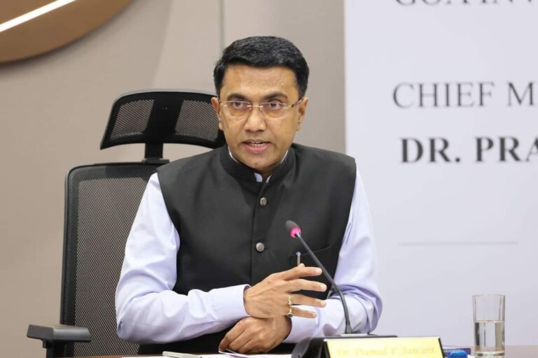 CM welcomes govt’s decision to slash excise duty on petrol, diesel