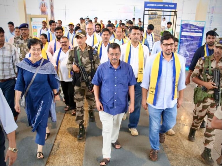 Arvind Kejriwal arrives on five day long Goa visit
